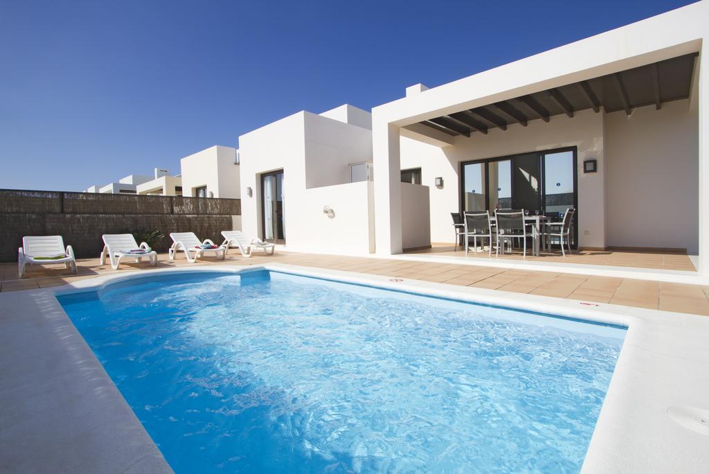 Ereza Villas Las Buganvillas Playa Blanca  Bagian luar foto