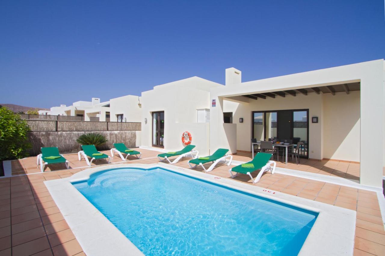 Ereza Villas Las Buganvillas Playa Blanca  Bagian luar foto